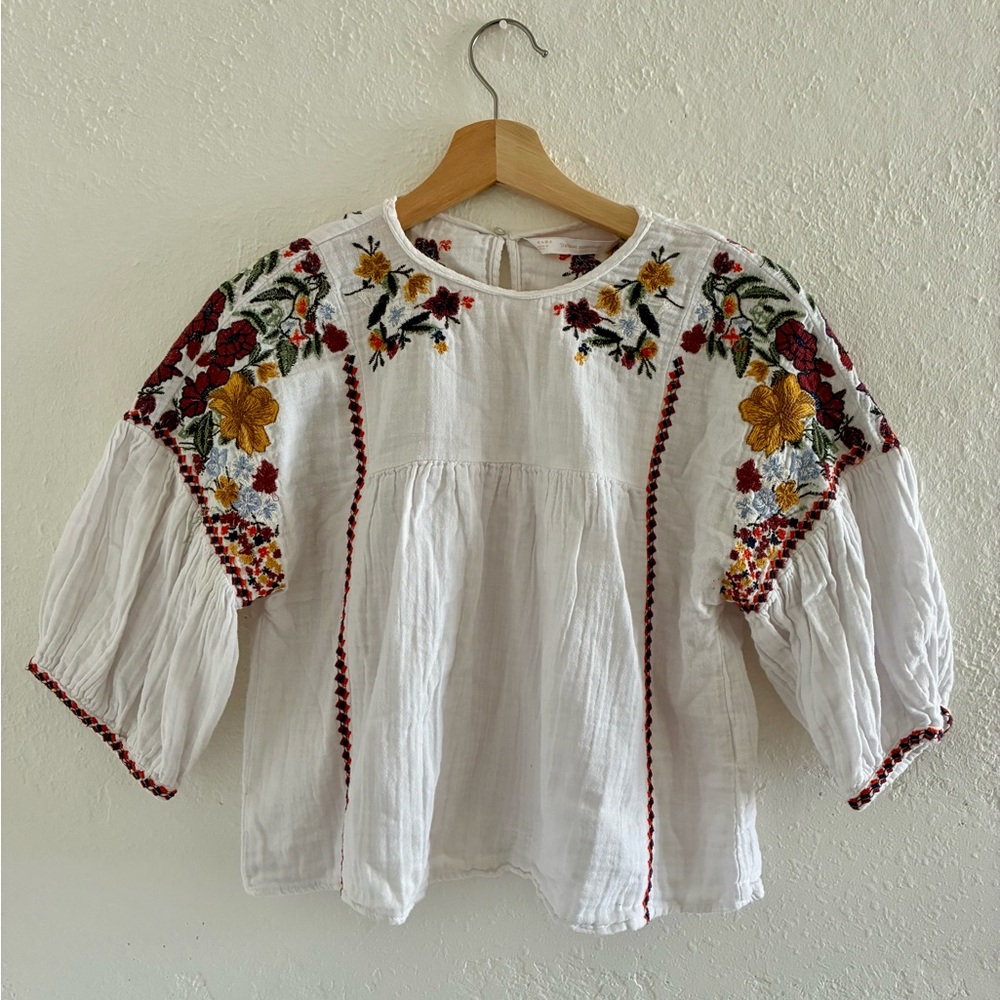 Zara White Embroidered Puff Sleeve Blouse